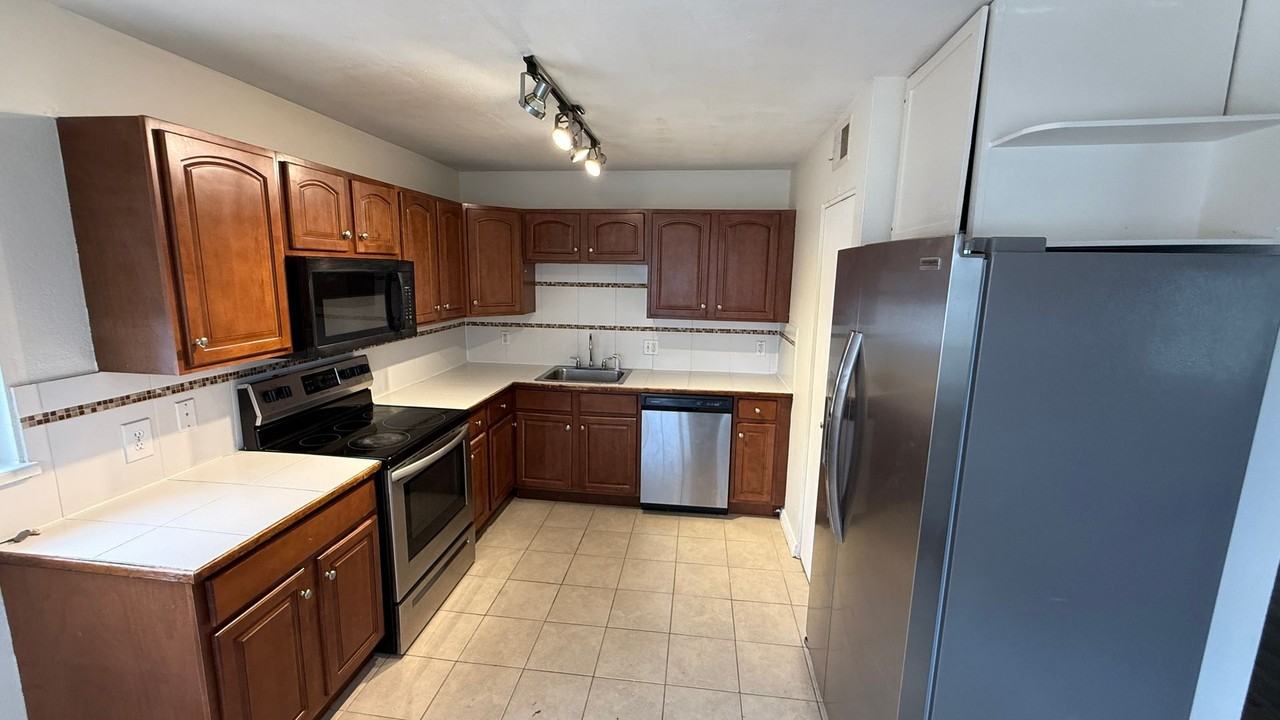 6800 E Tennessee Ave #612