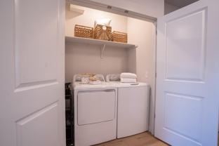 210 N Woodson St - Photo 1 of 1