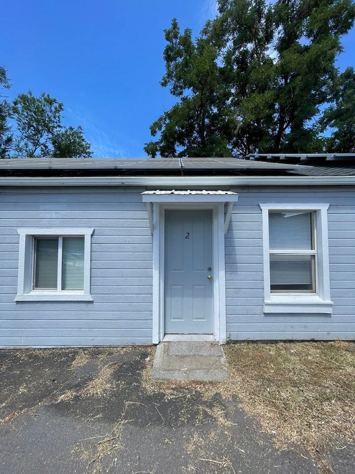 2045 Oregon Avenue #2