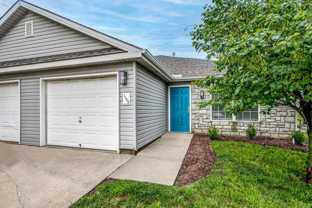 Stylish Belton Townhome | 3 Beds, 2 Baths, Garage & More – $1795/mo - Photo 1 of 1