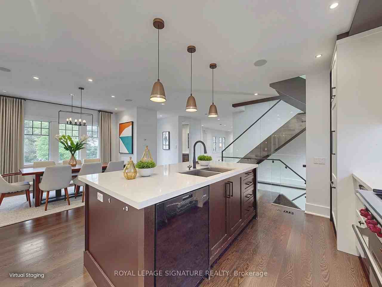 116 Glen Road - Photo 3 of 46