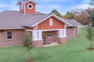 featured image of 10811 Ingram St
