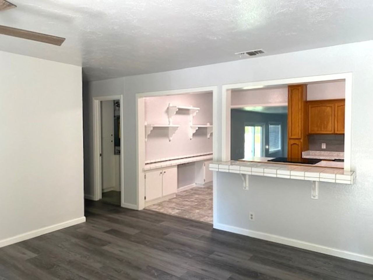 2896 Kenco Ave - Photo 3 of 19