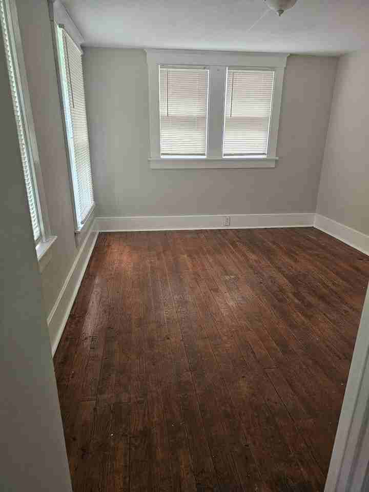 2140 New York Ave - Photo 6 of 15