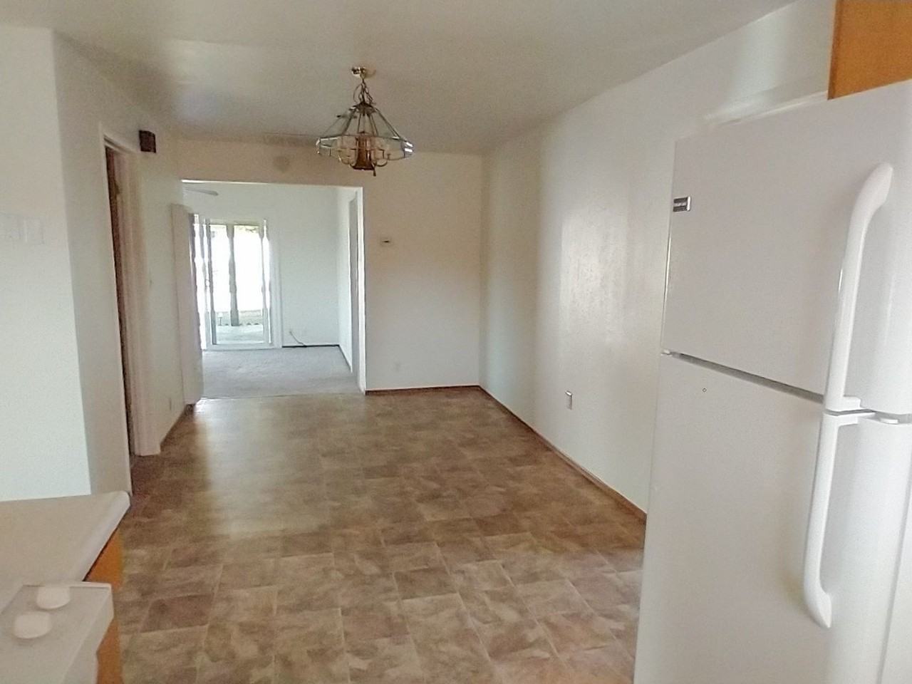 153 East Chapman Street - Photo 7 of 30