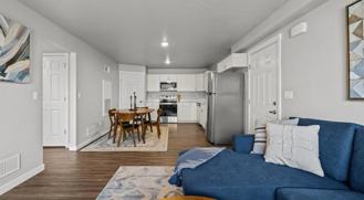 597 N Maple Grove Rd - Photo 1 of 1