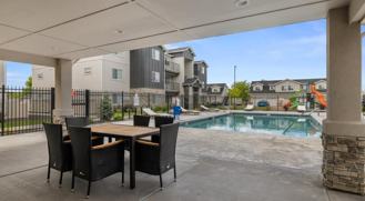 597 N Maple Grove Rd - Photo 1 of 1