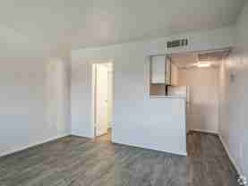 4903 W Thomas Rd - Photo 1 of 1