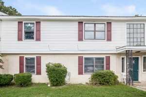 featured image of 9455 Goodman Rd