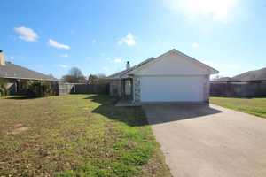 featured image of 204 Willow Rd