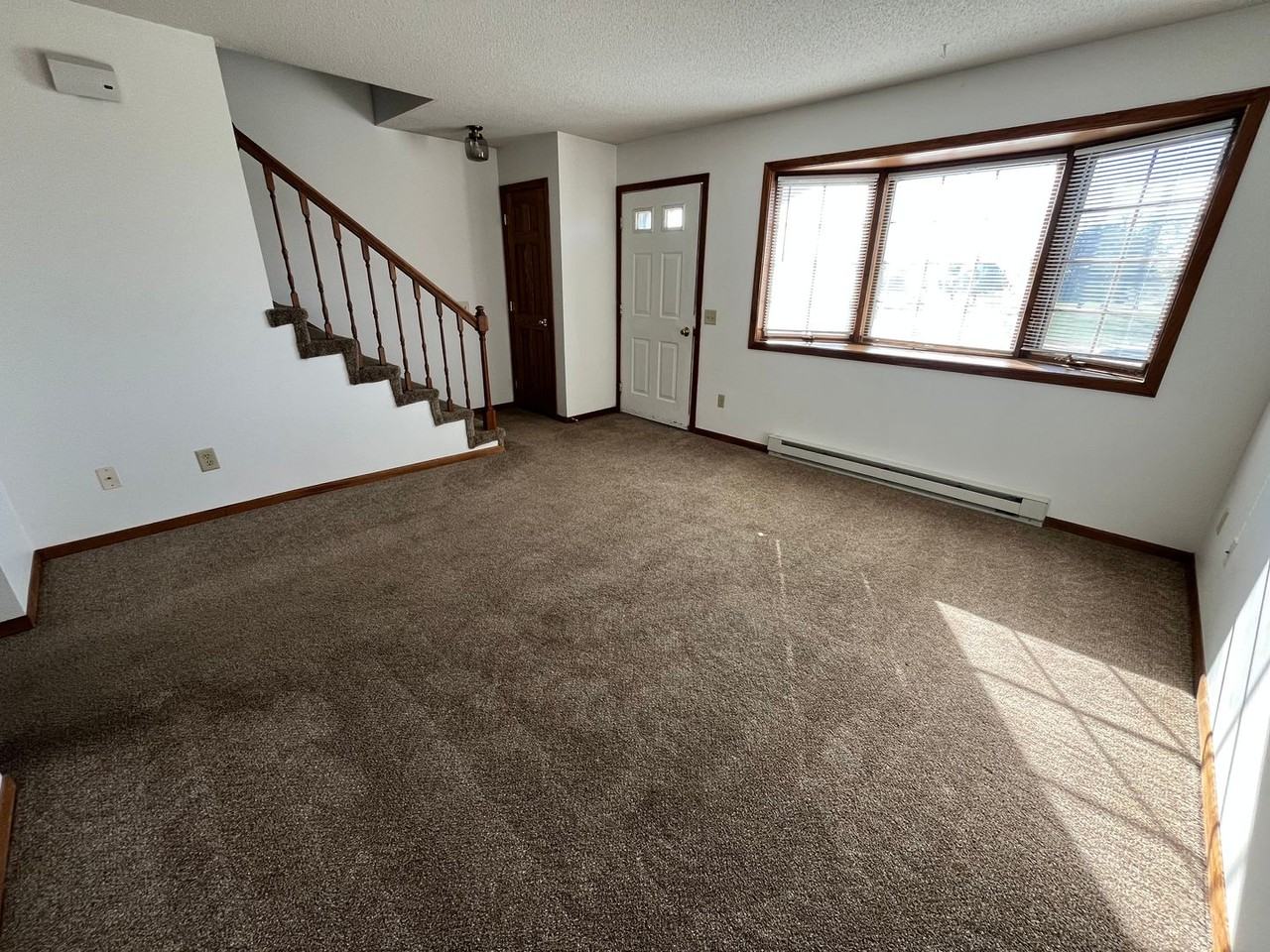 3801 Fairfax St - Photo 2 of 7
