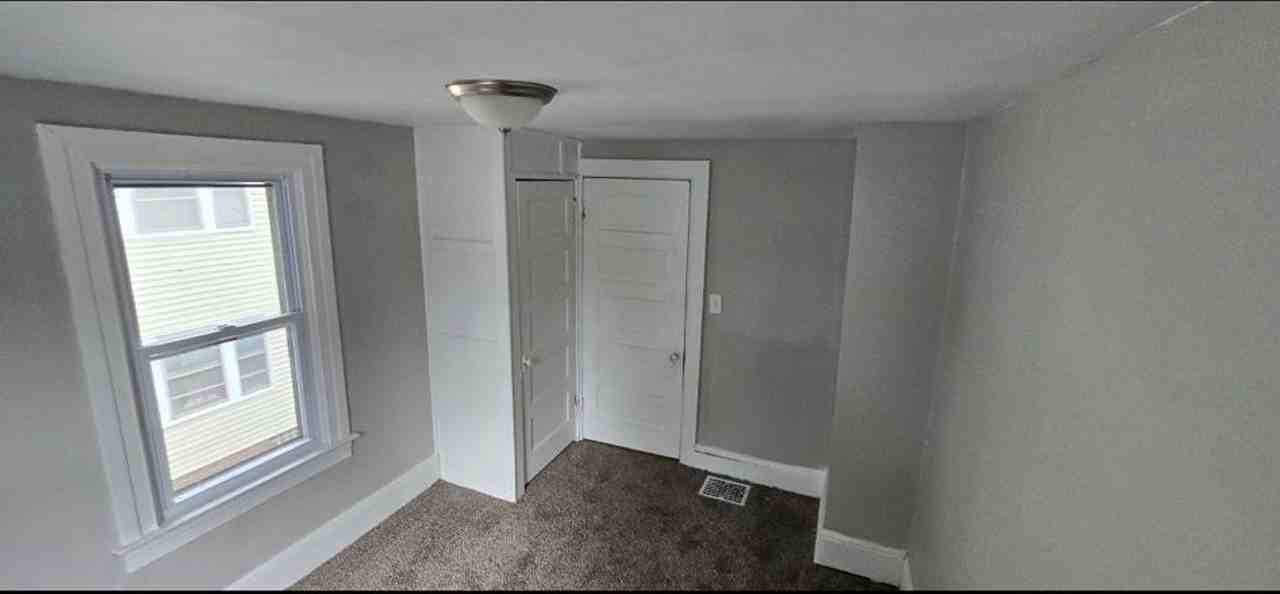 875 E 144th St - Photo 6 of 38