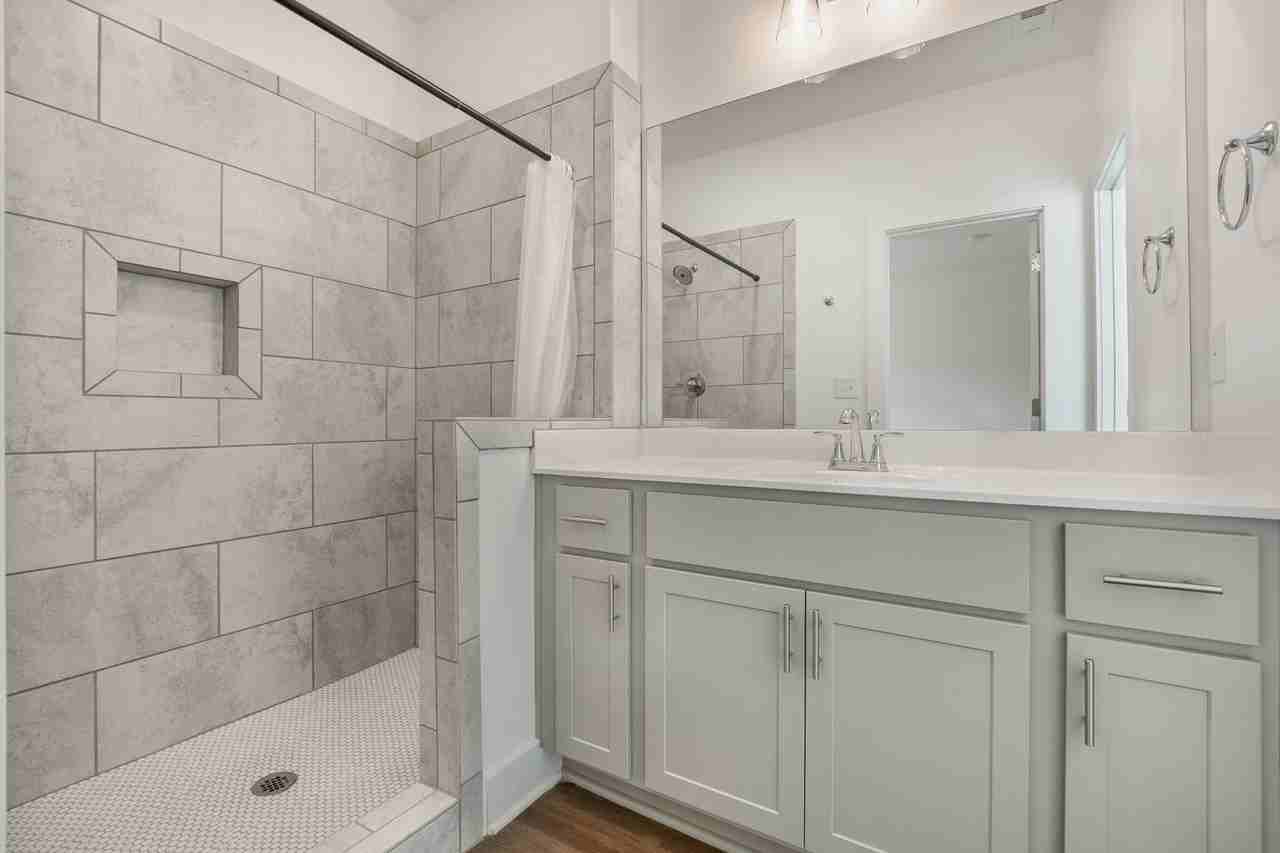 136 Huntley Knoll Dr - Photo 4 of 13