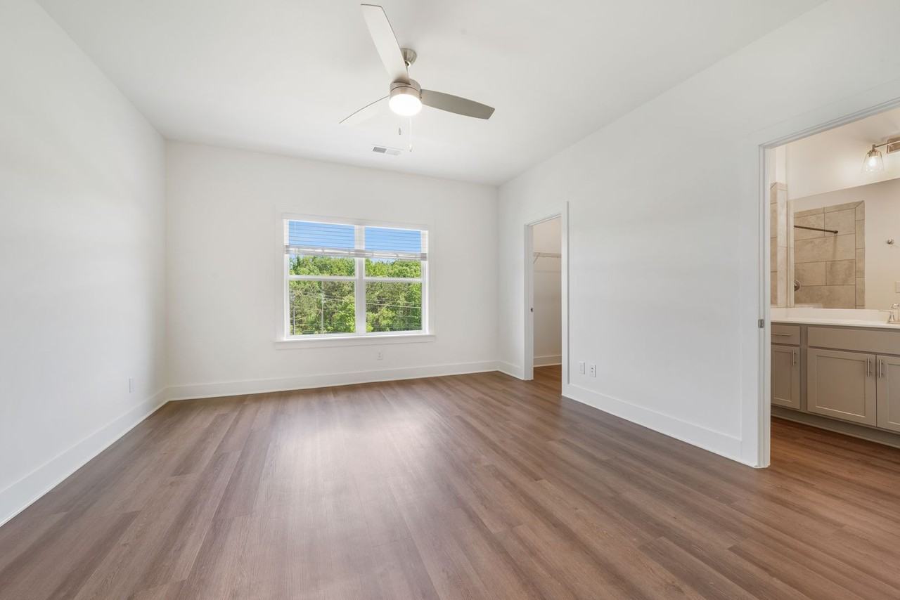 136 Huntley Knoll Dr - Photo 7 of 13