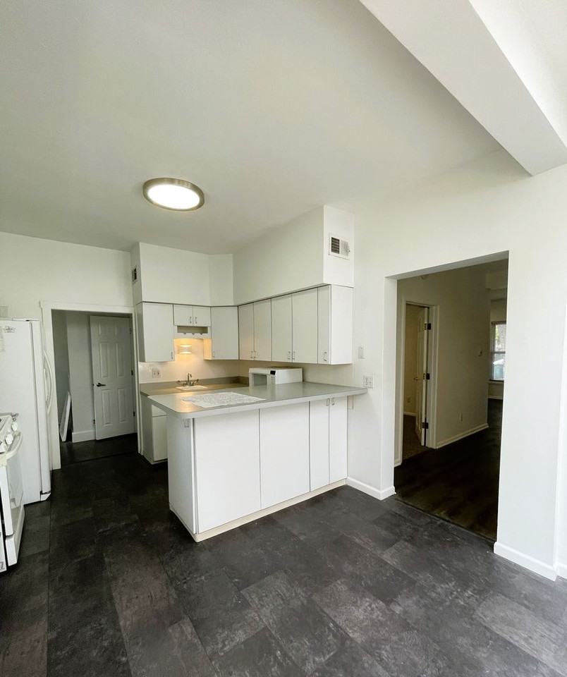 3222 Walter Ave - Photo 7 of 23