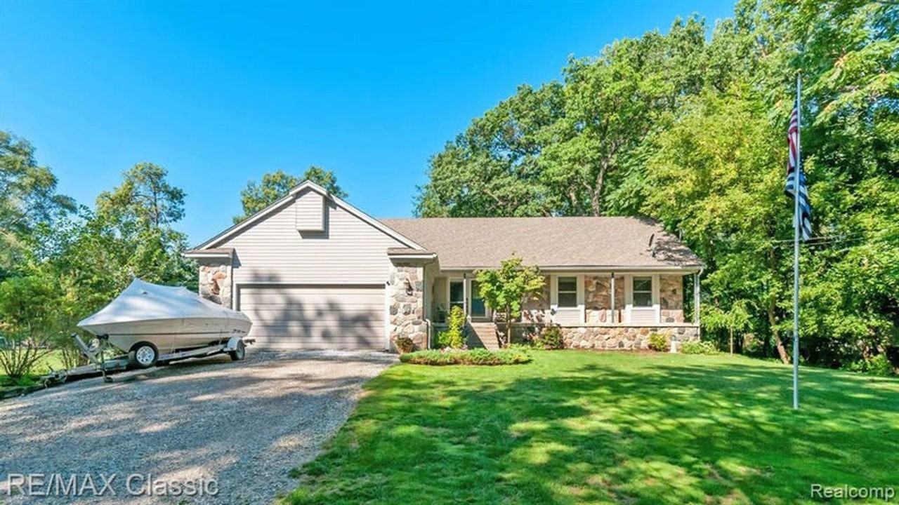 3355 Boyer St - Photo 2 of 31