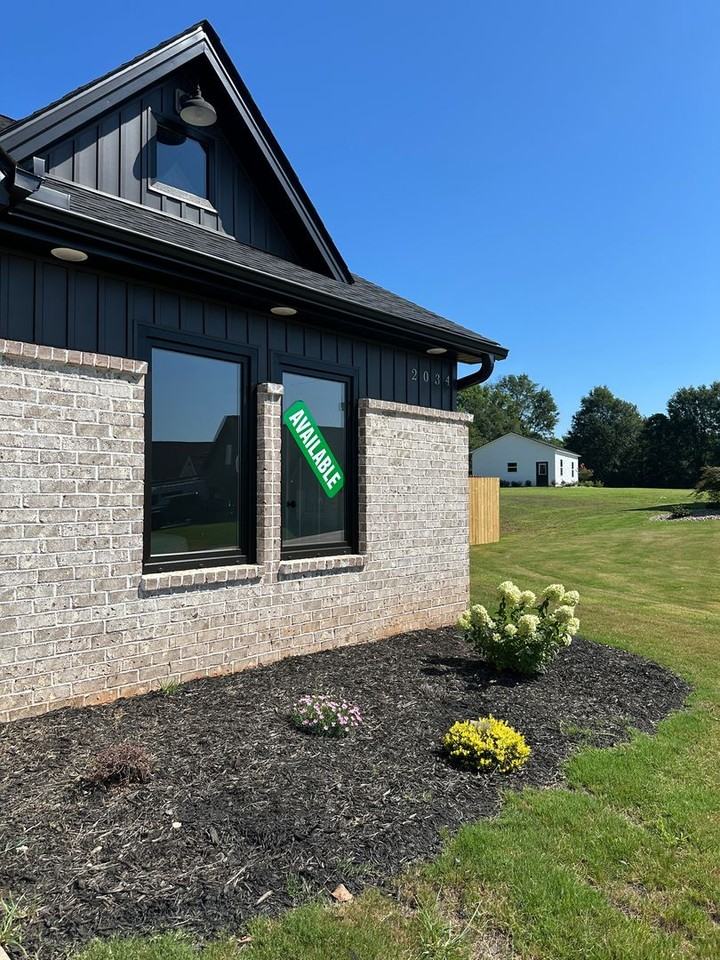 2034 Meadow Glen Ct - Photo 3 of 36