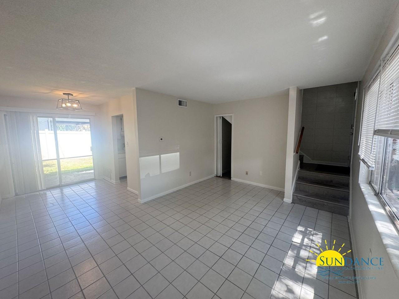 288 Kidd St #4 - Photo 2 of 17