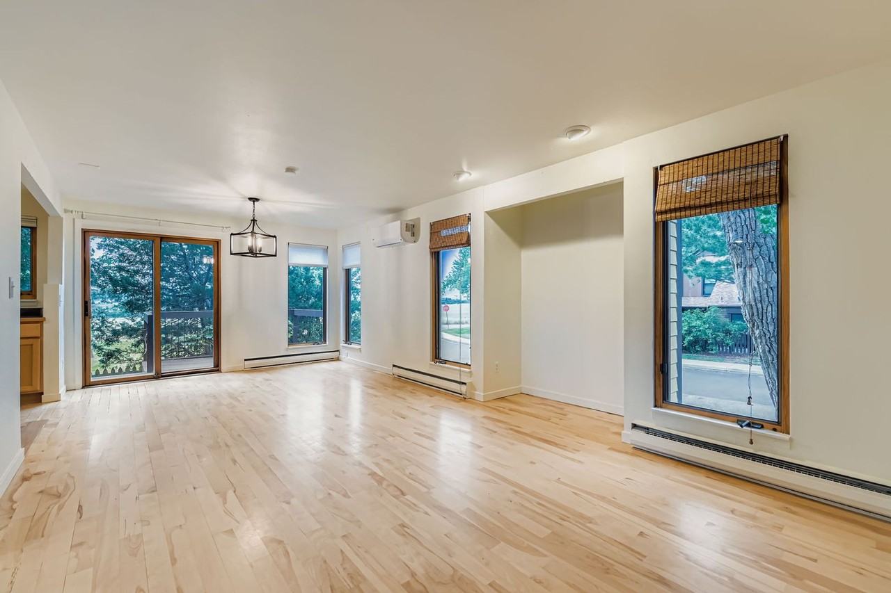 3750 Smuggler Pl - Photo 3 of 28