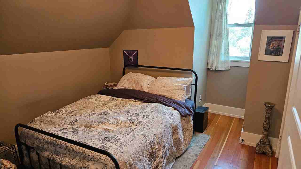 607 W Main St #B - Photo 5 of 42