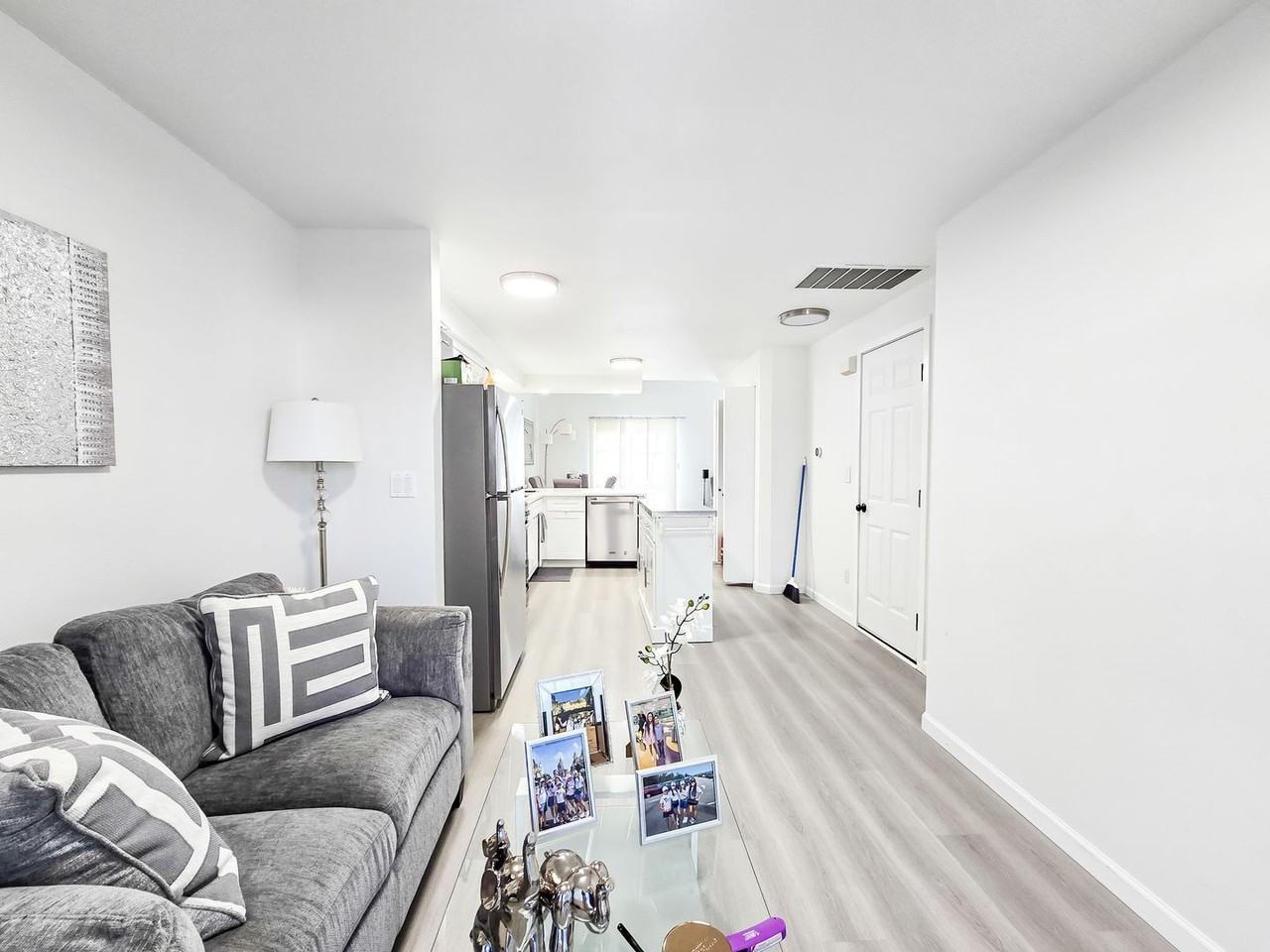 14917 44th Dr Ne - Photo 3 of 16