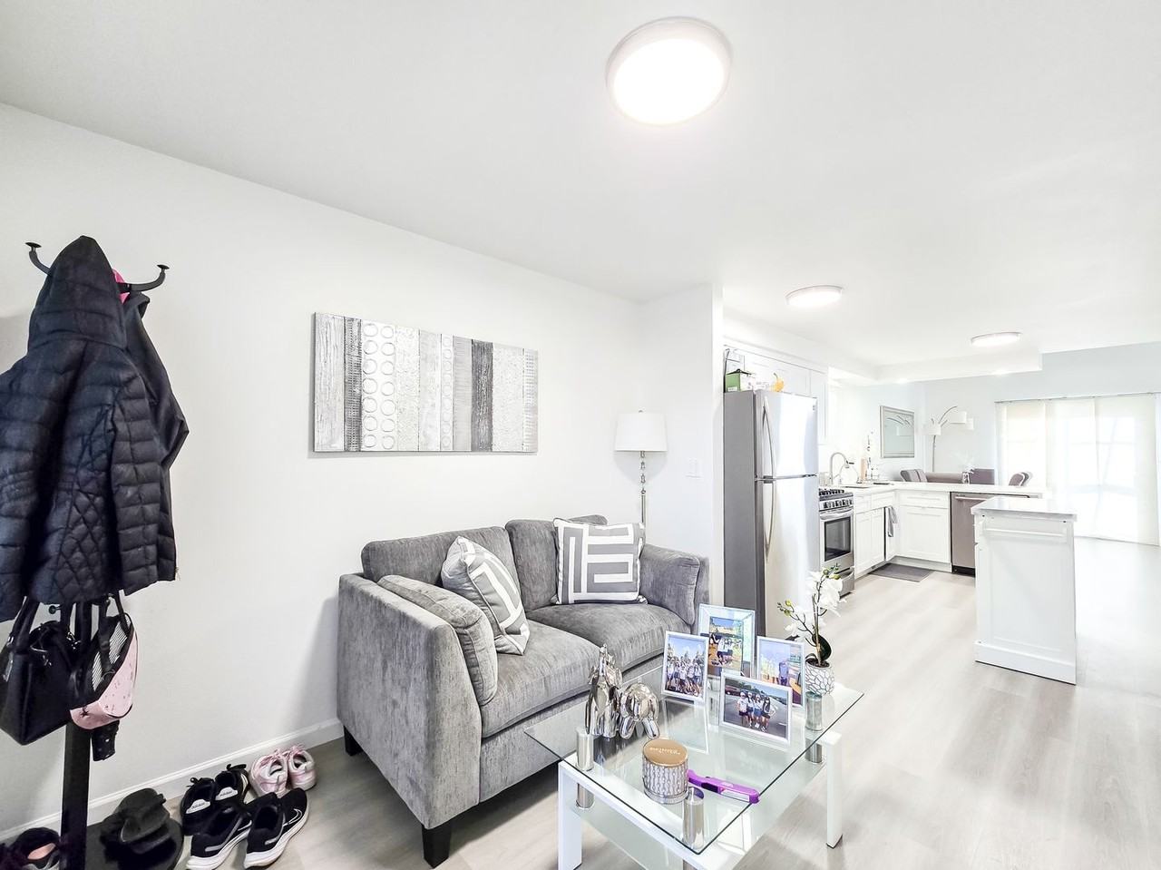 14917 44th Dr Ne - Photo 4 of 16