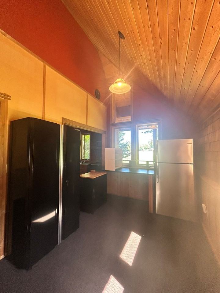 957 N Shoshone Loop - Photo 6 of 25