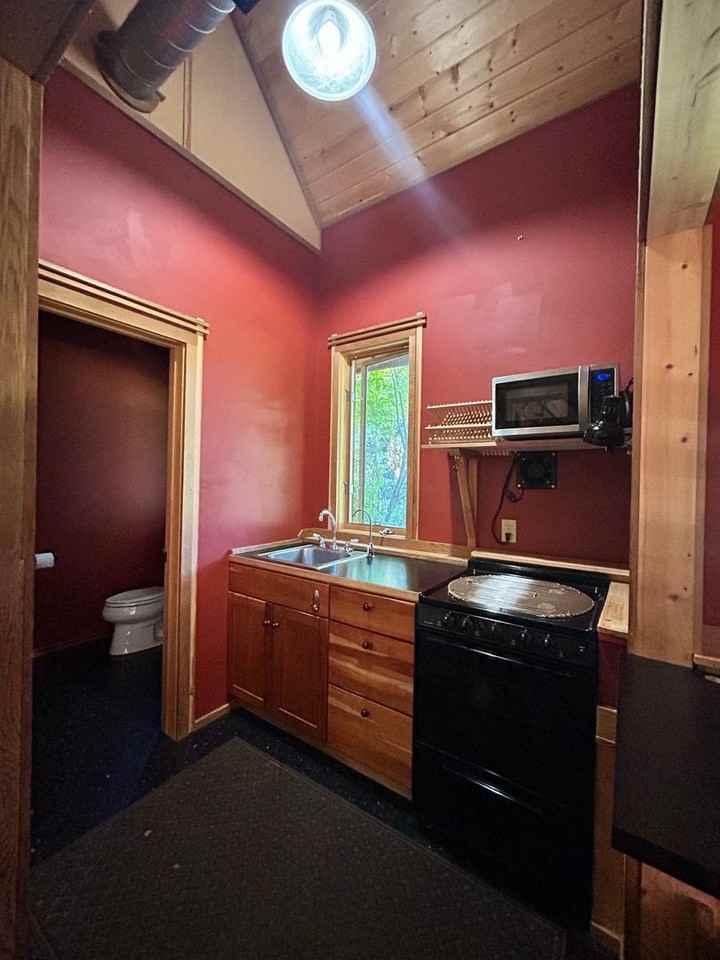 957 N Shoshone Loop - Photo 7 of 25