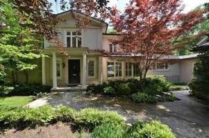 featured image of 7 Valleyanna Drive