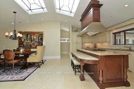 7 Valleyanna Drive - Photo 3 of 31