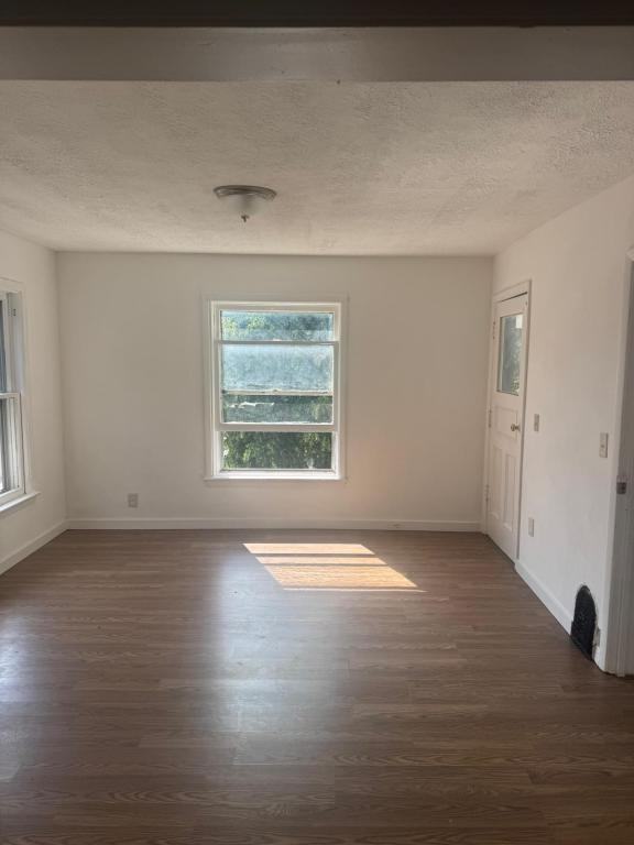 10 Austin St - Photo 3 of 11