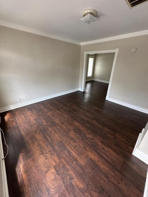 33 Elizabeth St - Photo 3 of 11