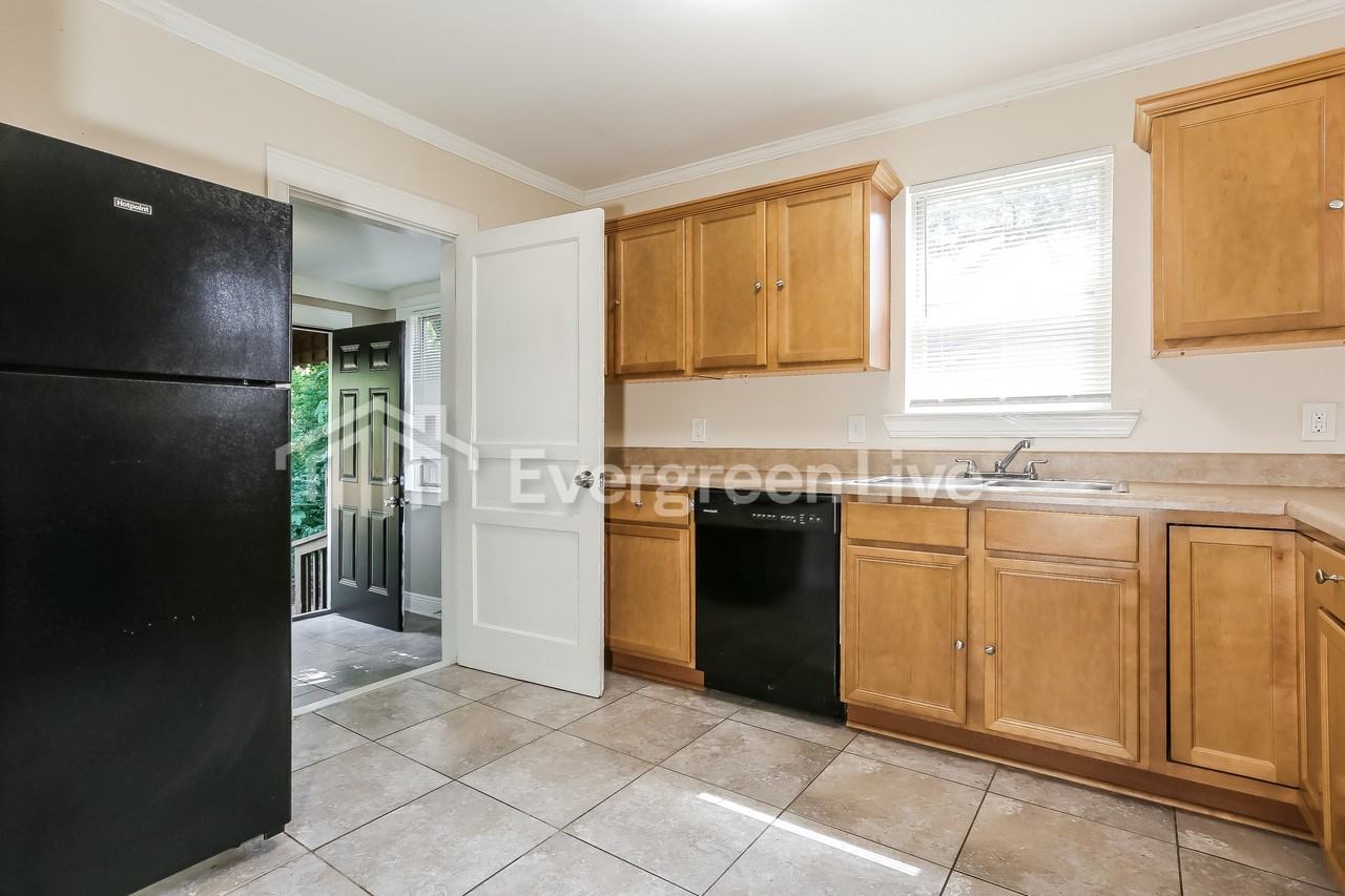 5112 W 30th St - Photo 7 of 15