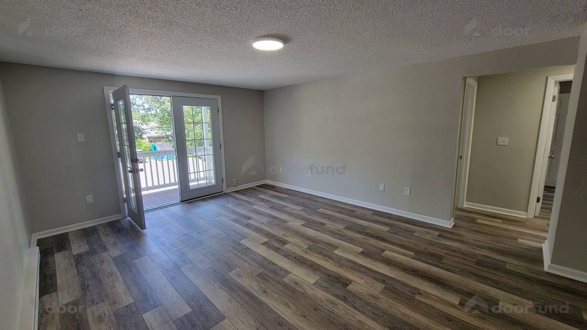 156 Columbus St #7 - Photo 3 of 8