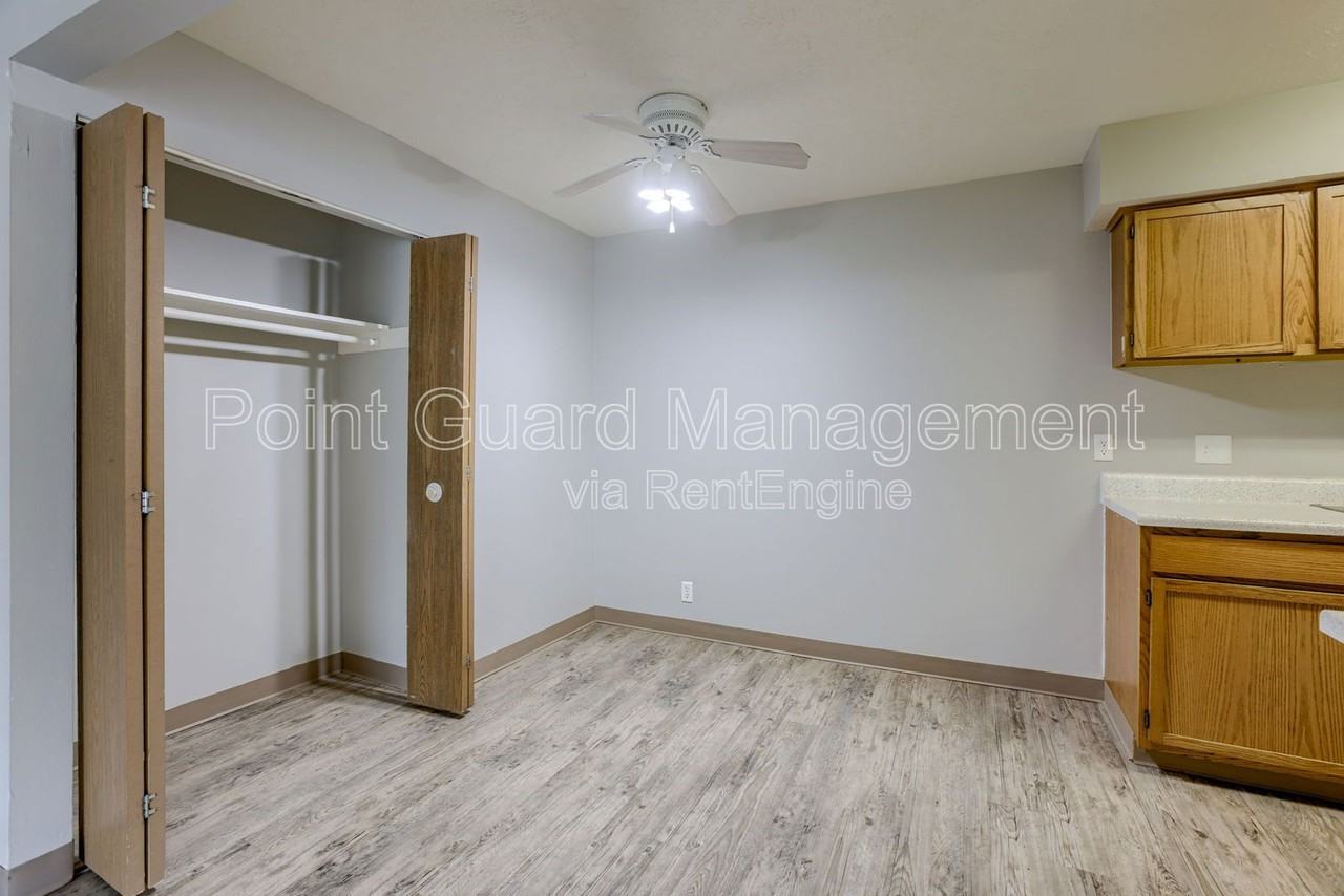 1502 Lee Dr #35 - Photo 5 of 33