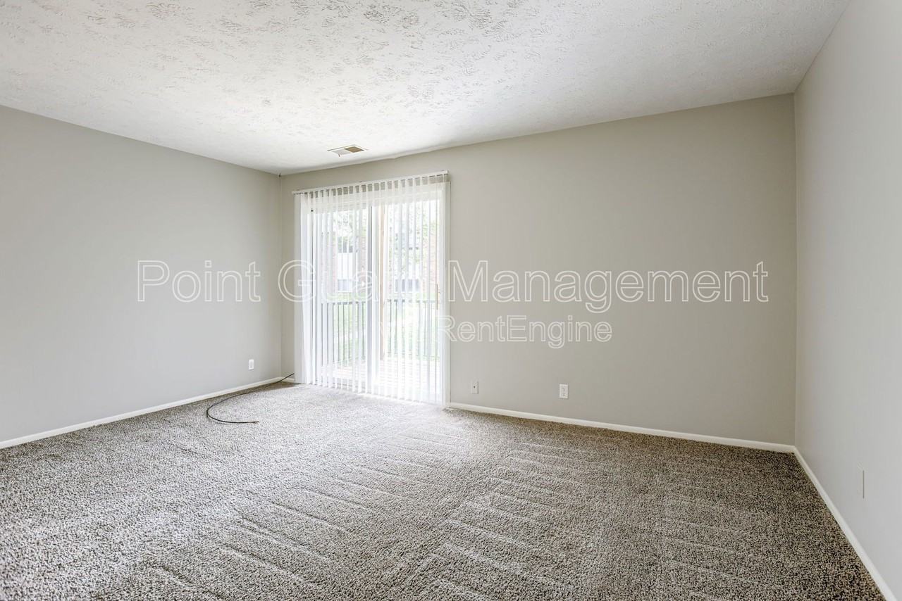 1402 Lee Dr #74 - Photo 2 of 20