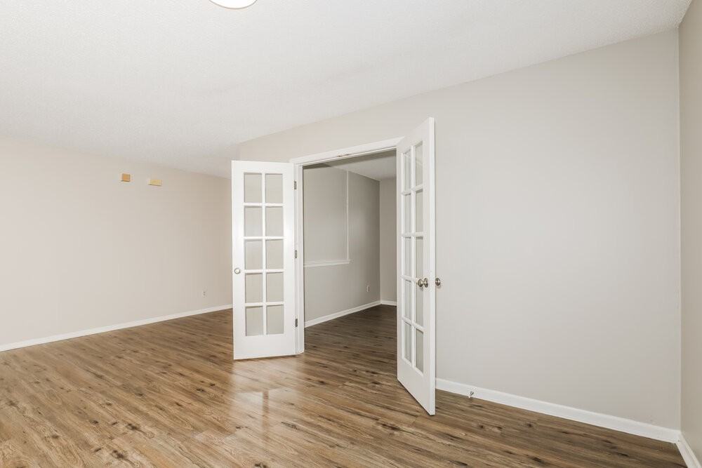 10392 Split Rock Way - Photo 5 of 17