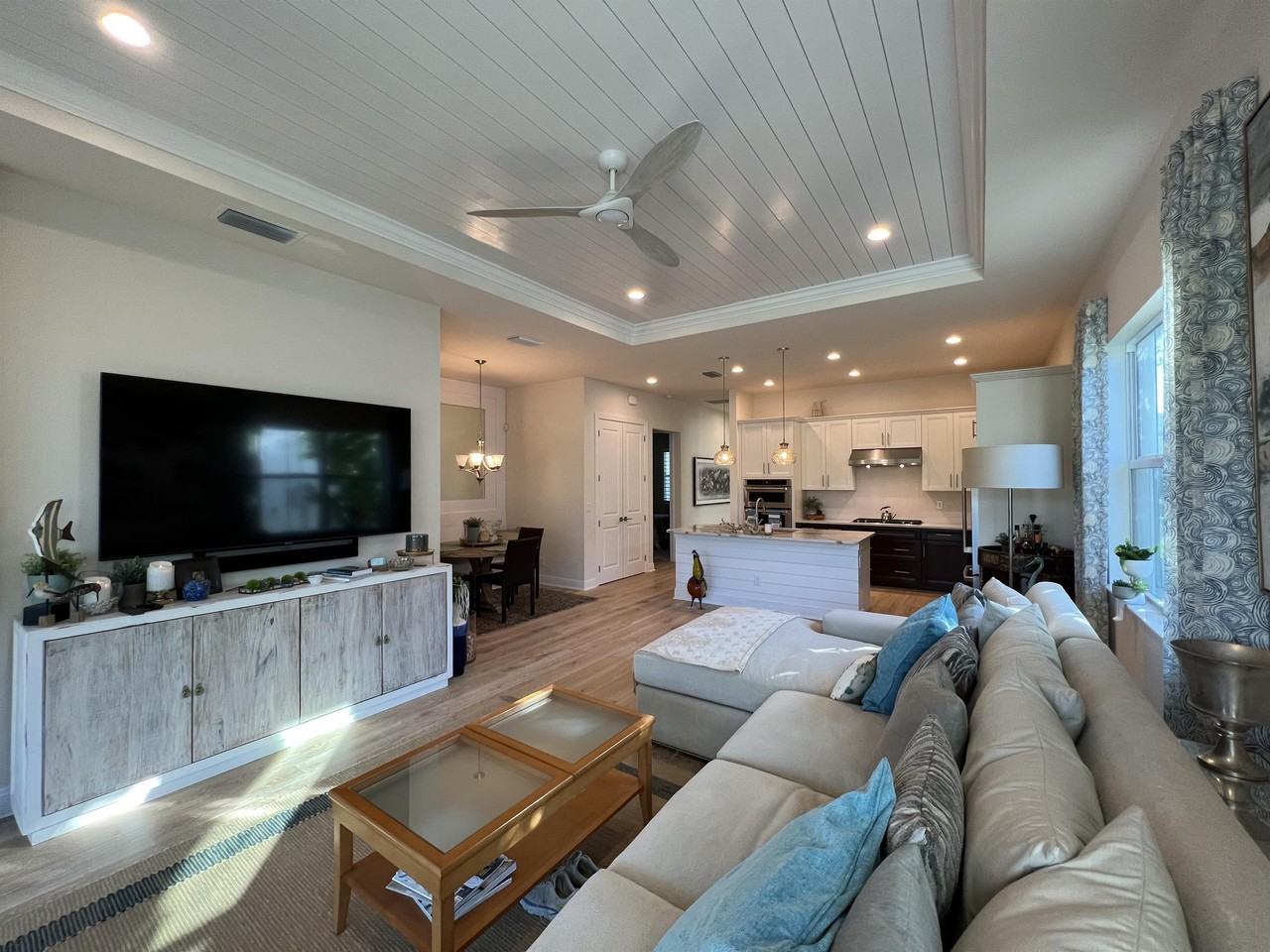 9007 Saint Lucia Dr #1 - Photo 3 of 22