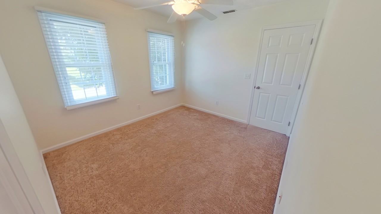6741 Foxberry Rd - Photo 2 of 41