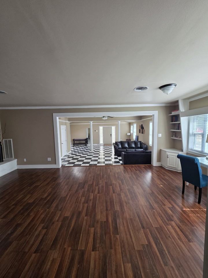 5809 Washington Ave - Photo 7 of 50