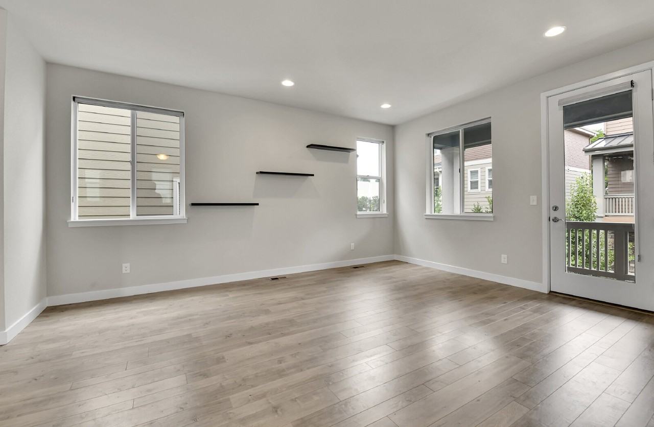 2350 S Troy Ct - Photo 4 of 50