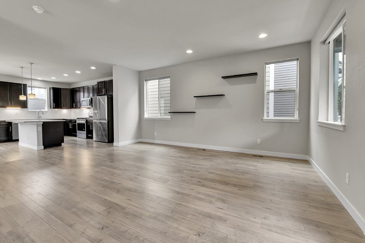 2350 S Troy Ct - Photo 6 of 50