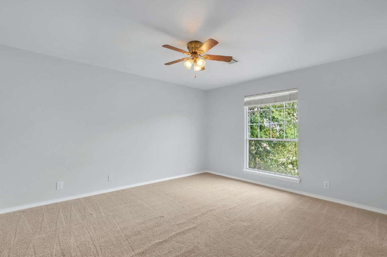 10803 Sierra Ridge Dr - Photo 7 of 43