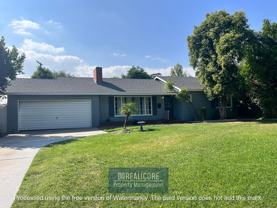 3220 Parkside Dr - Photo 1 of 1