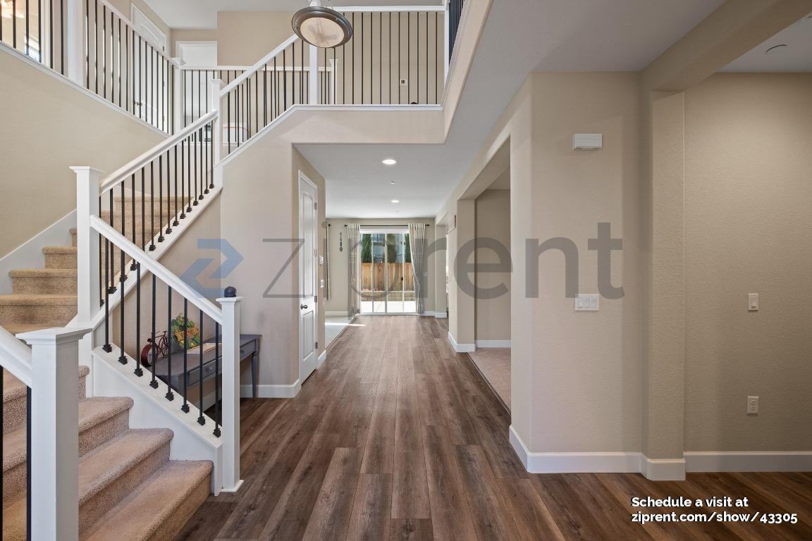 16 Riverwood Ct - Photo 5 of 32