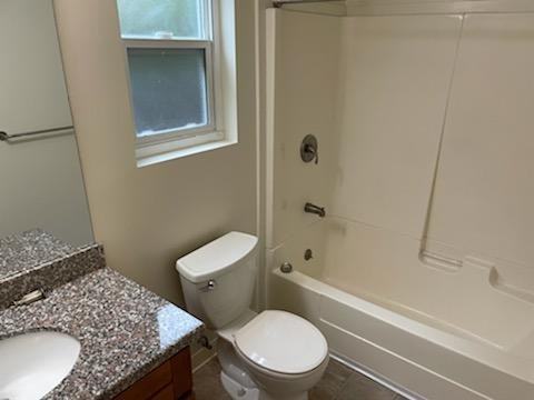 2431 Bethards Dr #3 - Photo 4 of 8