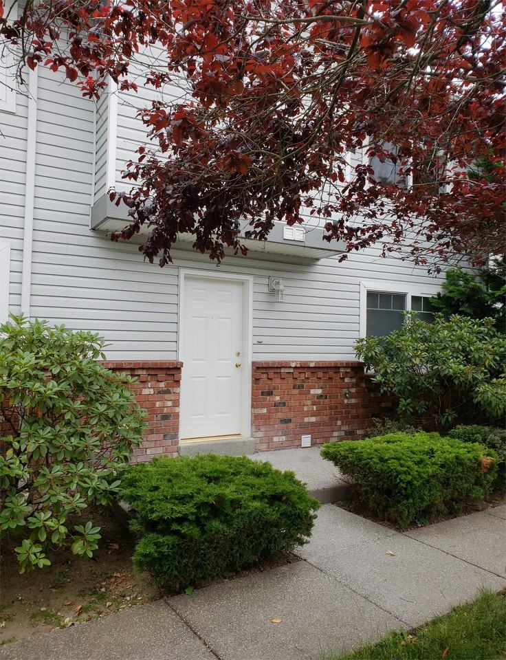 6411 Broadway #2 - Photo 6 of 50