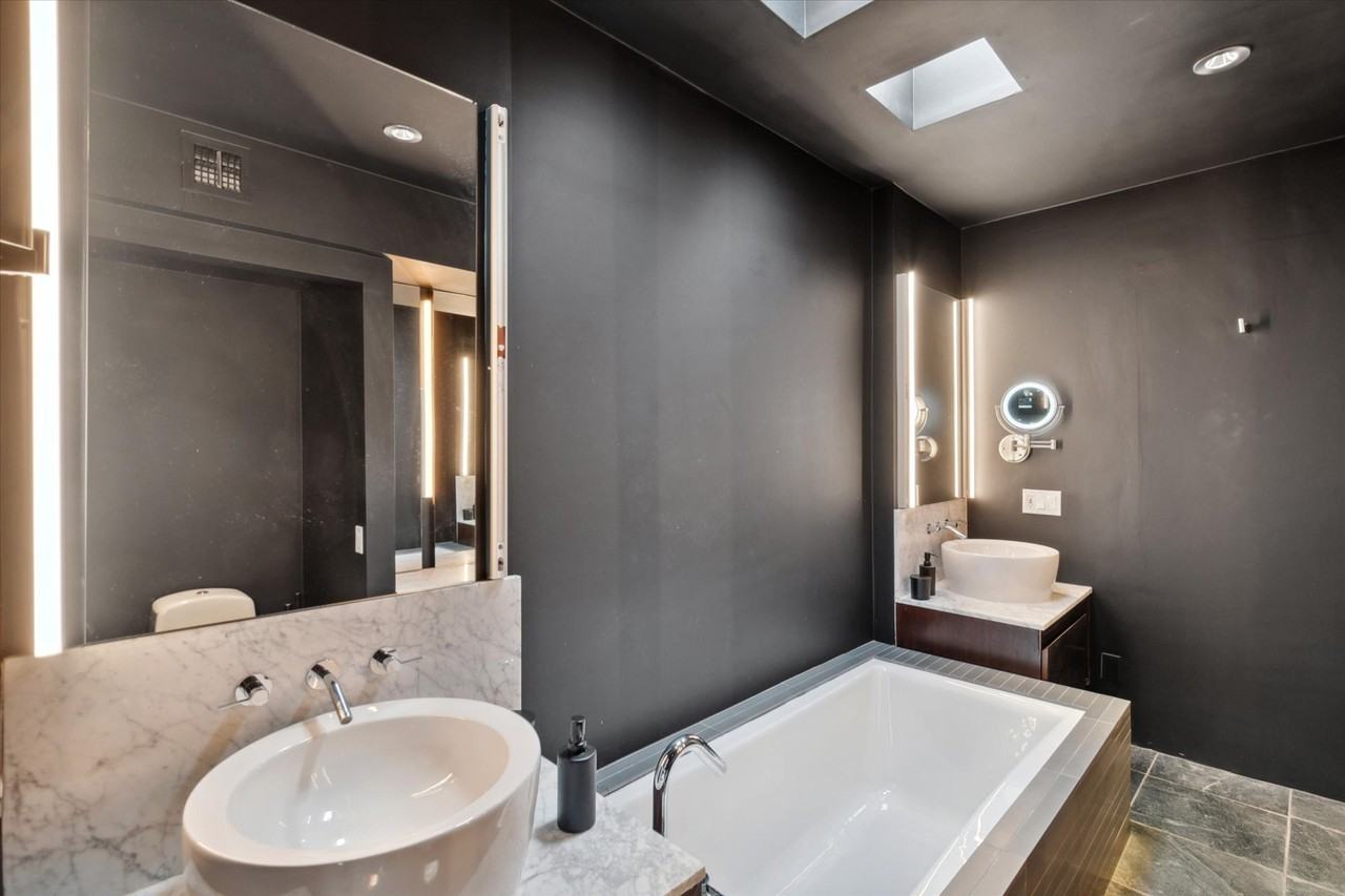 3241 E Camelback Rd #1 - Photo 7 of 13