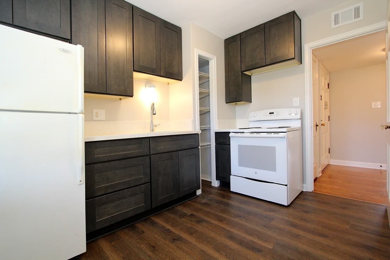 5415 W Greenfield Ave #1 - Photo 2 of 18