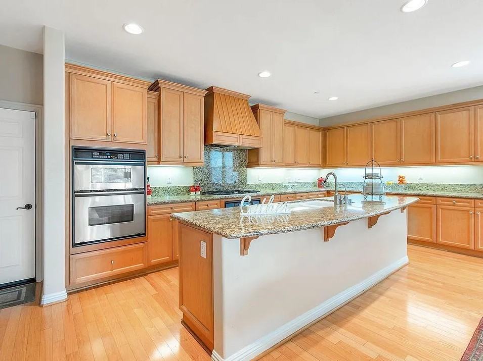 15374 Falcon Crest Ct #NA - Photo 4 of 16